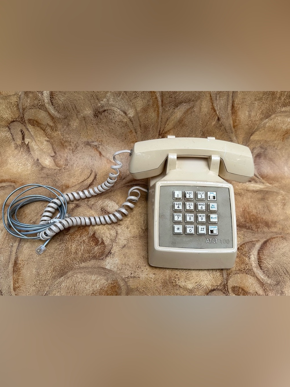 AT&T Vintage 100 Desk Phone
